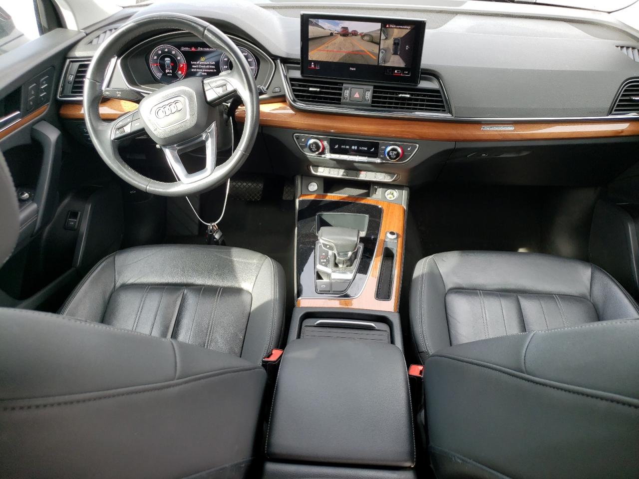 WA1BAAFYXM2013805 2021 Audi Q5 Premium Plus