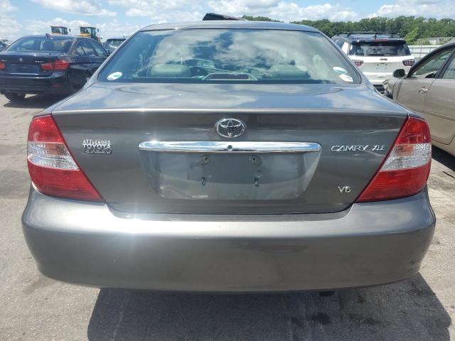 2004 Toyota Camry Le VIN: 4T1BF30K74U569724 Lot: 60588314