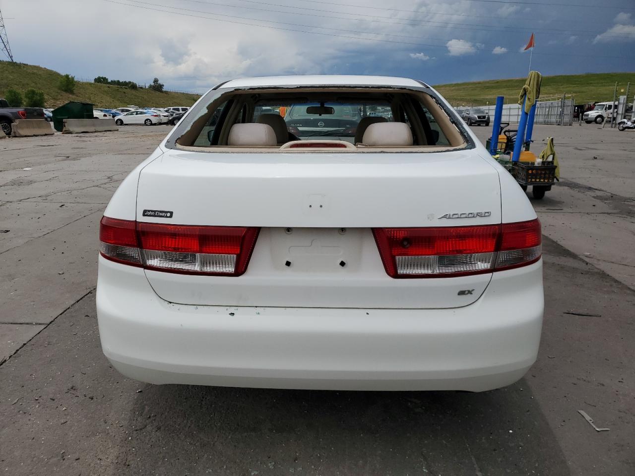 1HGCM566X4A046608 2004 Honda Accord Ex