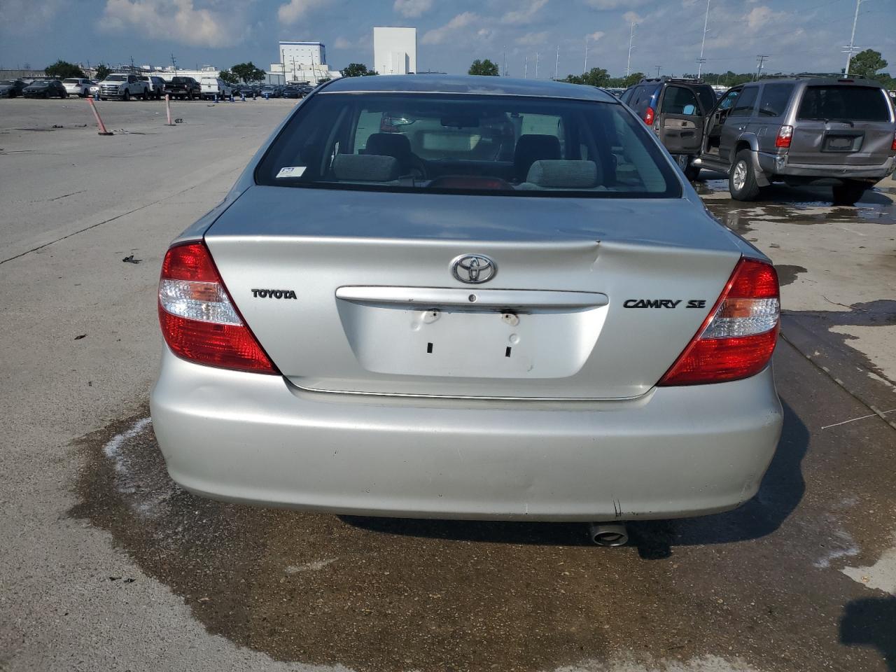 4T1BE30K94U297292 2004 Toyota Camry Le