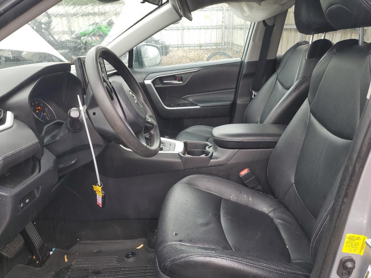 2T3RWRFV9LW080251 2020 Toyota Rav4 Xle