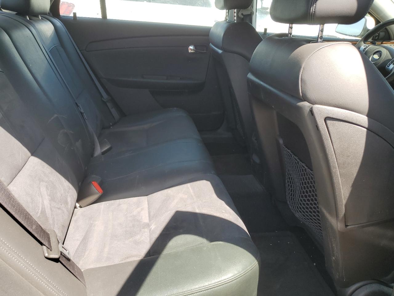 1G1ZJ57B09F217964 2009 Chevrolet Malibu 2Lt