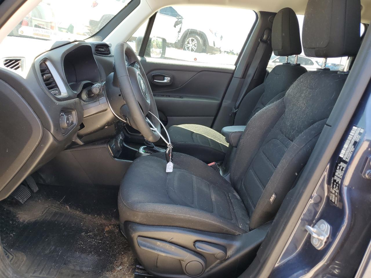 ZACNJDB11NPN53500 2022 Jeep Renegade Latitude