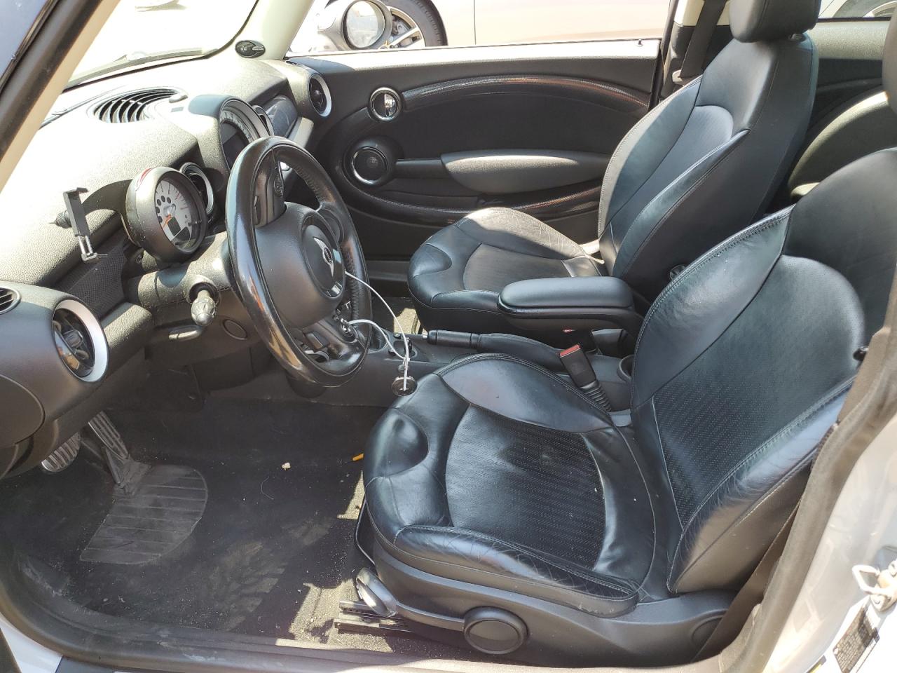 WMWSV3C51BTY16071 2011 Mini Cooper S