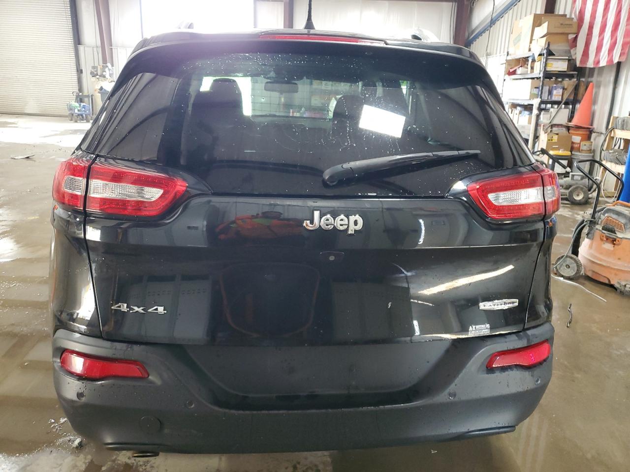 1C4PJMCB4GW182776 2016 Jeep Cherokee Latitude