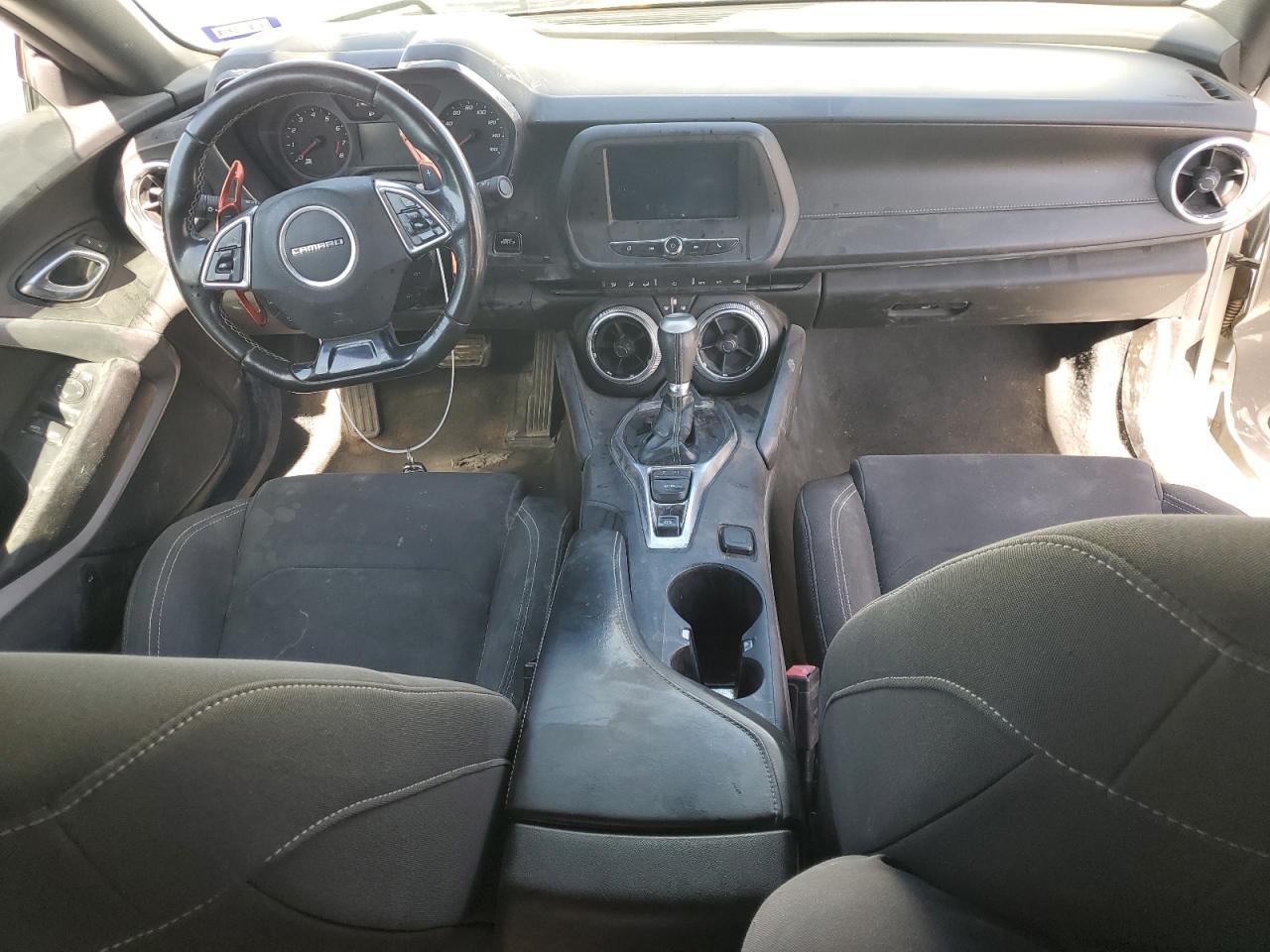 1G1FB1RX8J0126238 2018 Chevrolet Camaro Lt