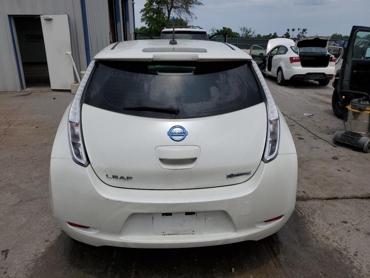 1N4AZ0CP4DC417845 2013 Nissan Leaf S