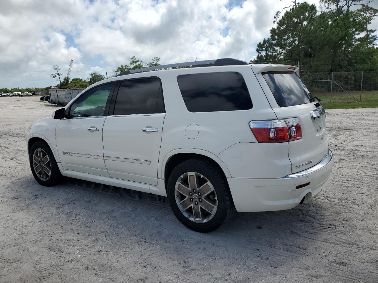 2012 GMC Acadia Denali vin: 1GKKVTED9CJ182226