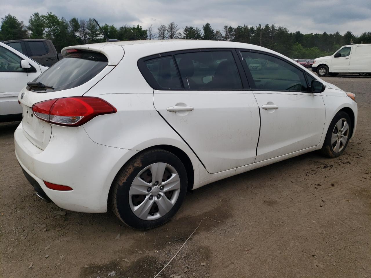 KNAFK5A84G5636226 2016 Kia Forte Lx