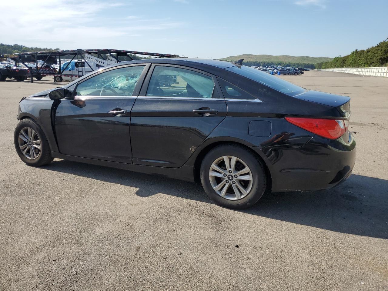 5NPEB4AC8BH202302 2011 Hyundai Sonata Gls