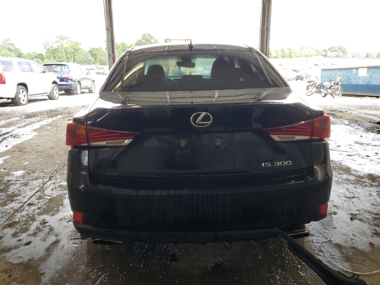 JTHBA1D26J5062478 2018 Lexus Is 300