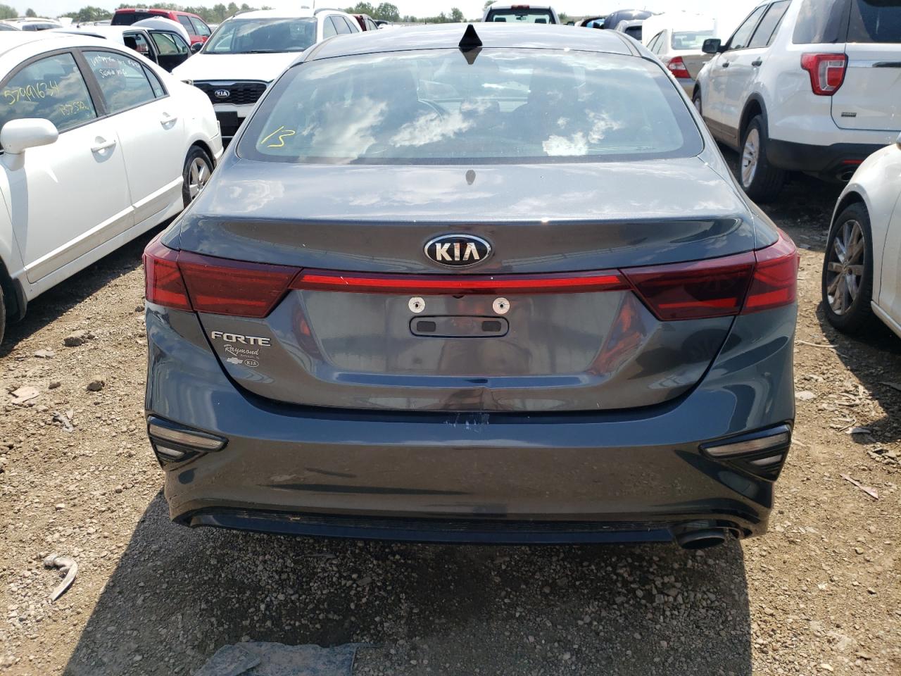 3KPF24AD5KE013530 2019 Kia Forte Fe