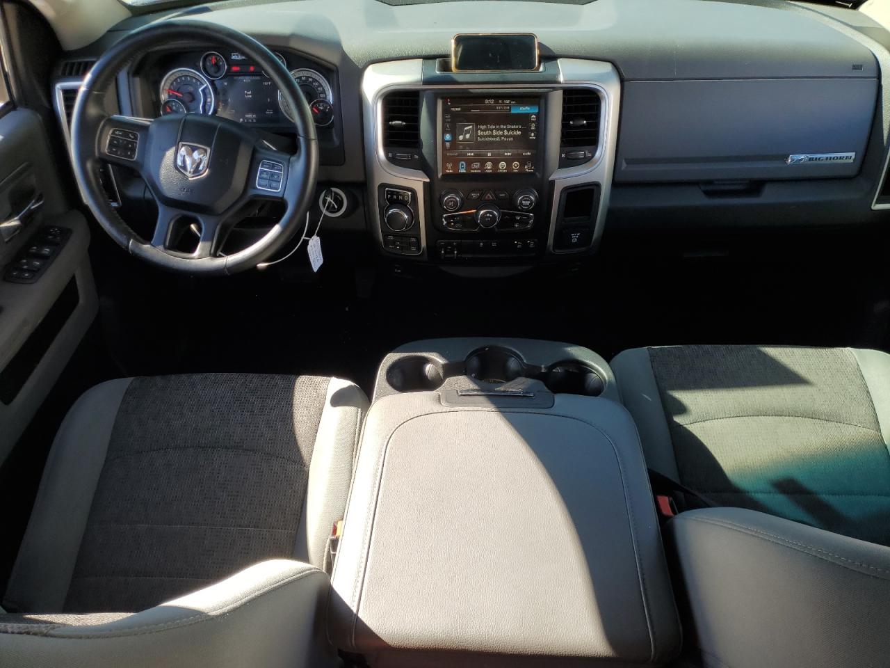 3C6RR7LT5GG207685 2016 Ram 1500 Slt