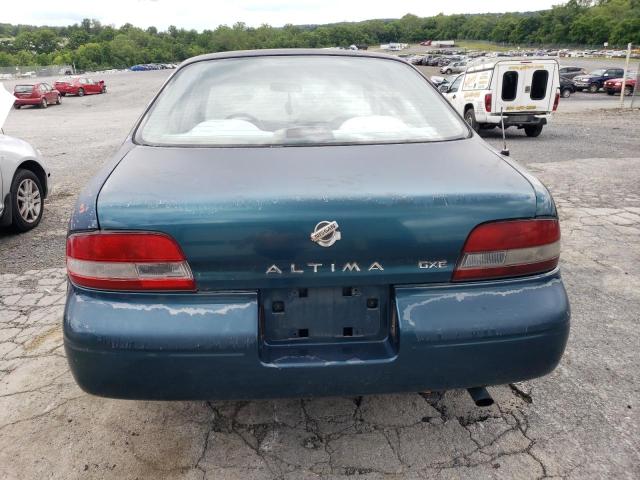 1995 Nissan Altima Xe VIN: 1N4BU31D5SC235386 Lot: 57416514