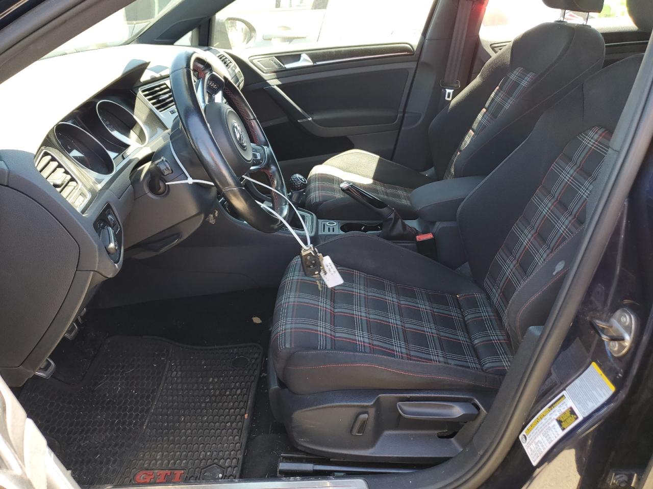 3VW5T7AU8FM061848 2015 Volkswagen Gti