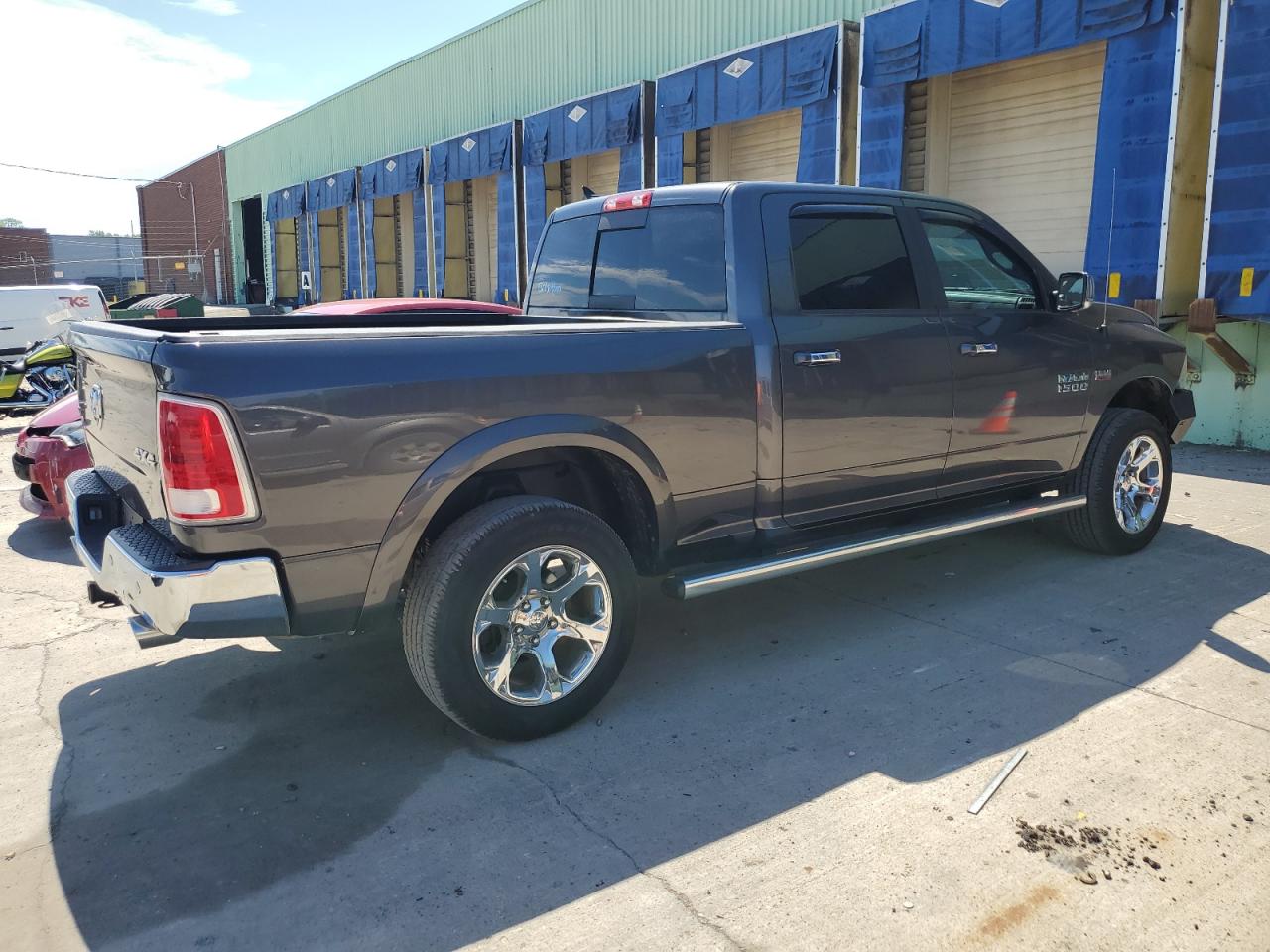 2017 Ram 1500 Laramie vin: 1C6RR7VT4HS554593