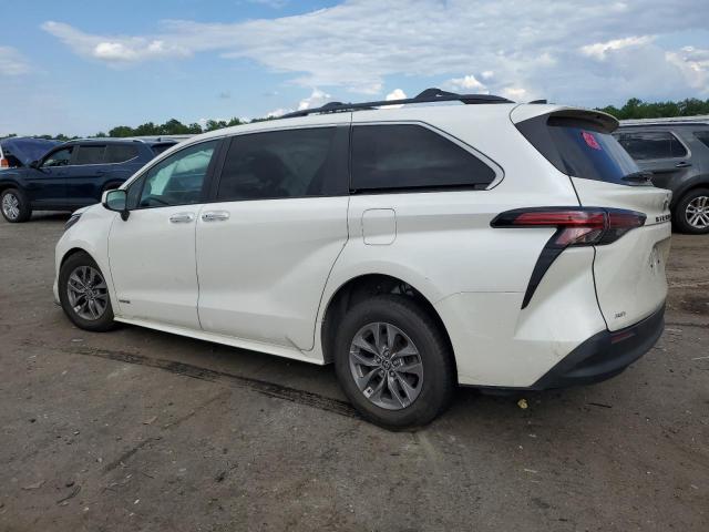 5TDJSKFC8MS021449 Toyota All Models SIENNA XLE 2