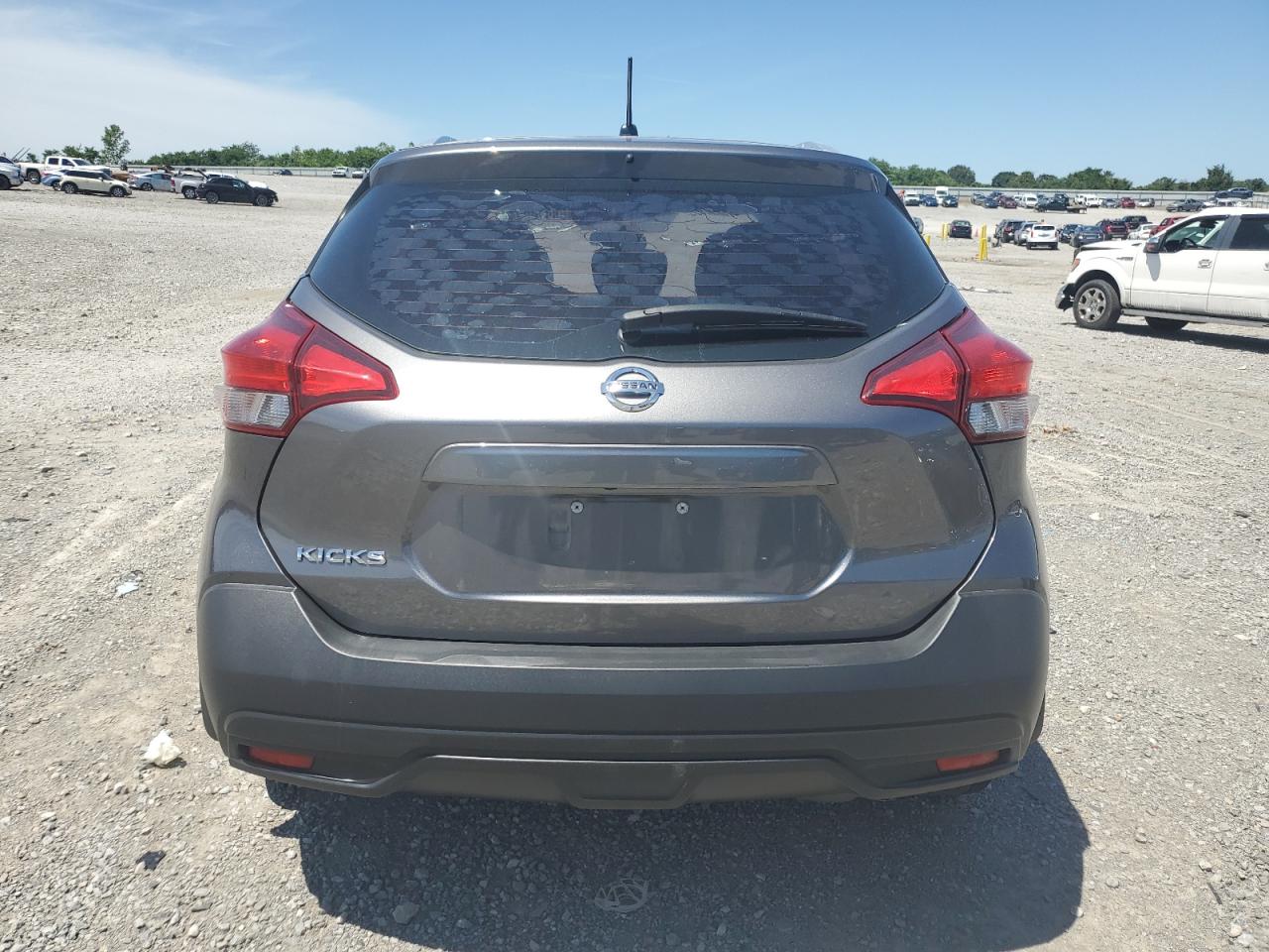 3N1CP5CU1JL538427 2018 Nissan Kicks S