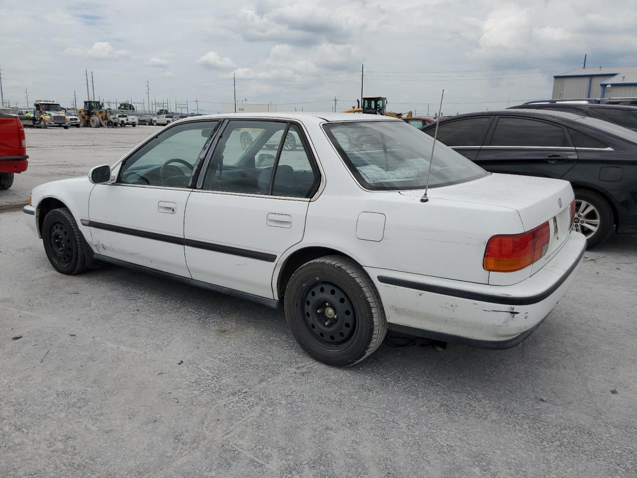 1HGCB7657NA009686 1992 Honda Accord Lx