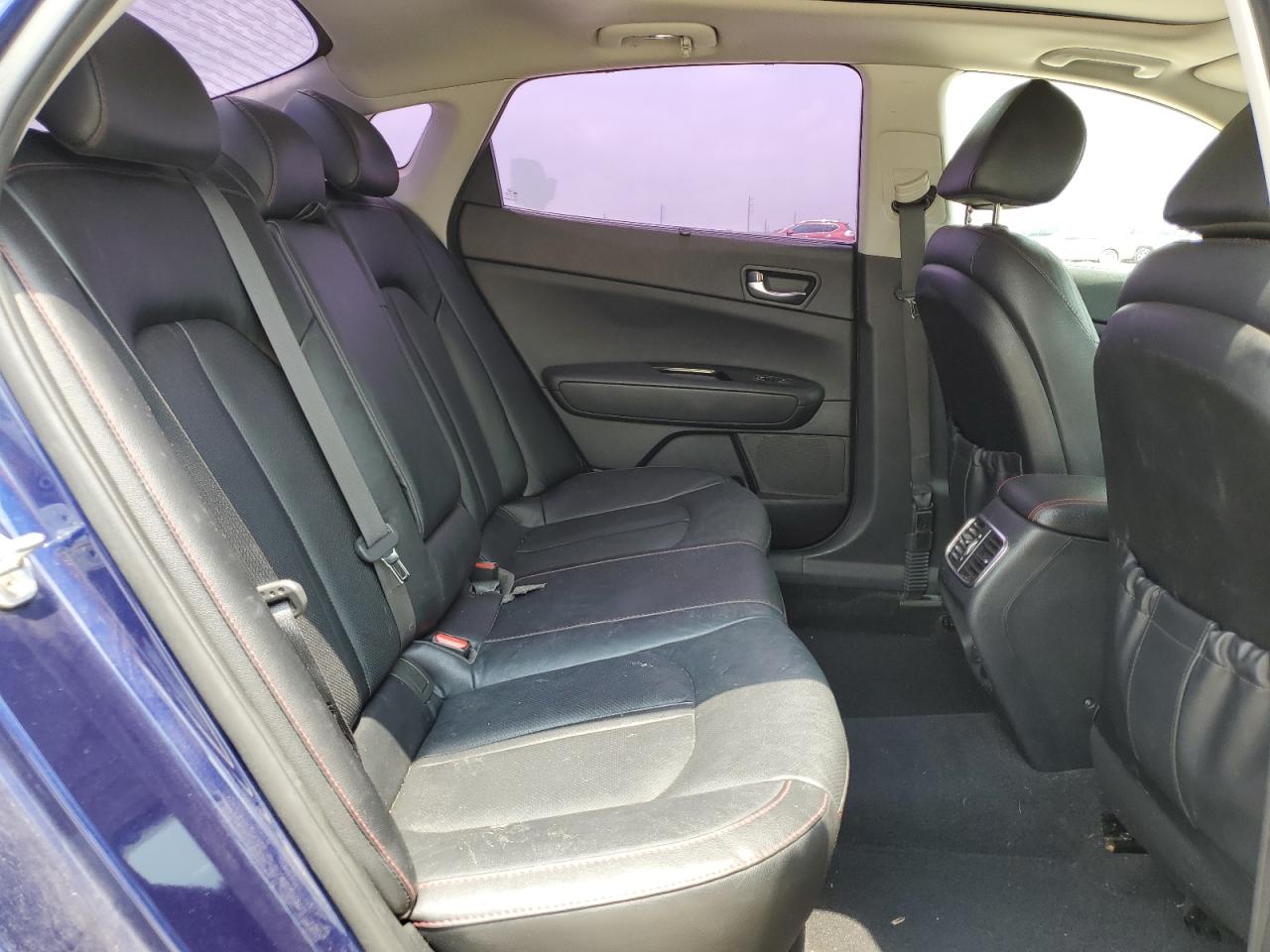 5XXGW4L21HG136861 2017 Kia Optima Sx