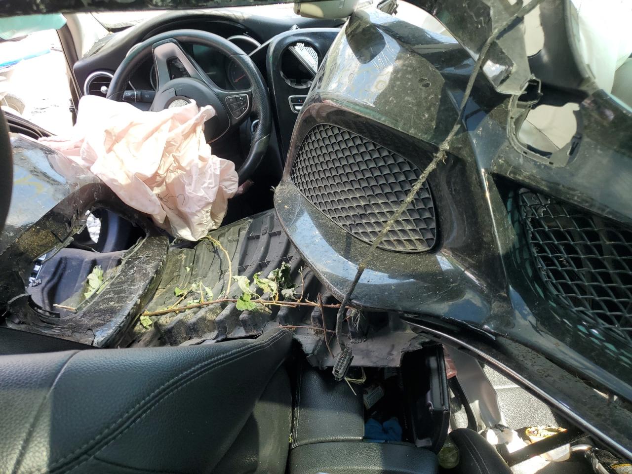 55SWF4KB0GU116744 2016 Mercedes-Benz C 300 4Matic