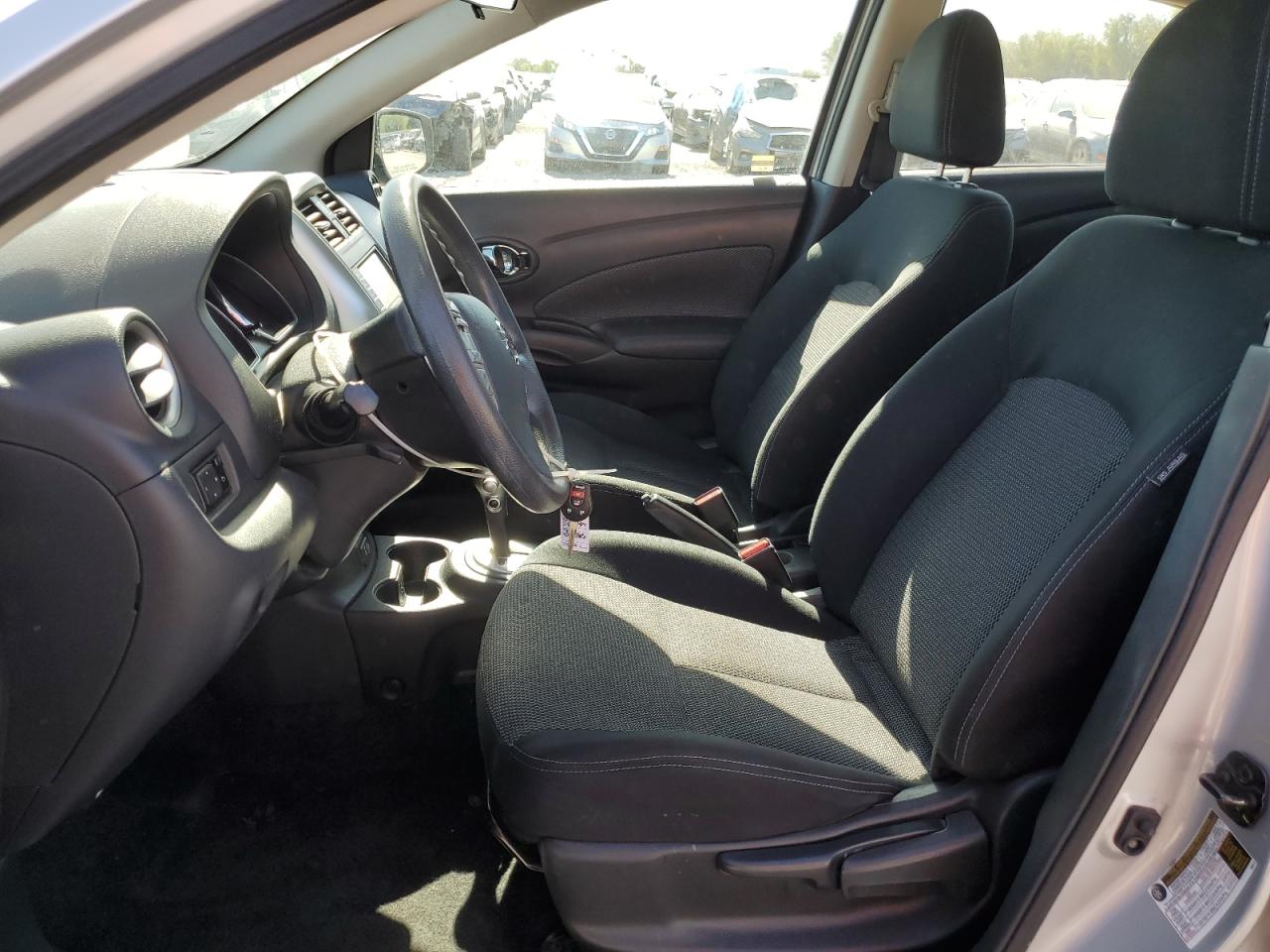 2019 Nissan Versa S vin: 3N1CN7AP2KL854449