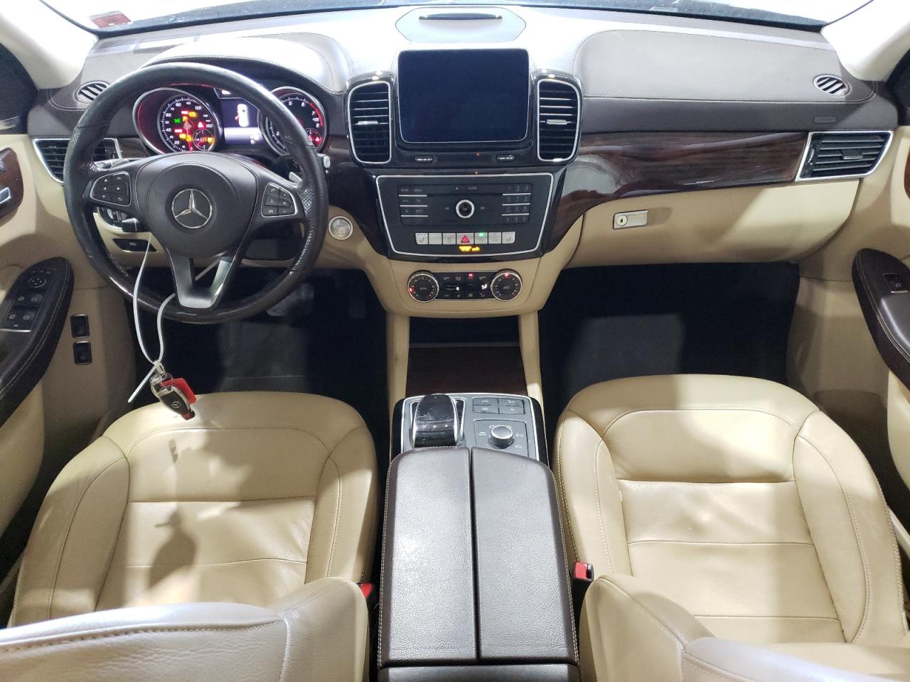 4JGDF6EE6JB171862 2018 Mercedes-Benz Gls 450 4Matic