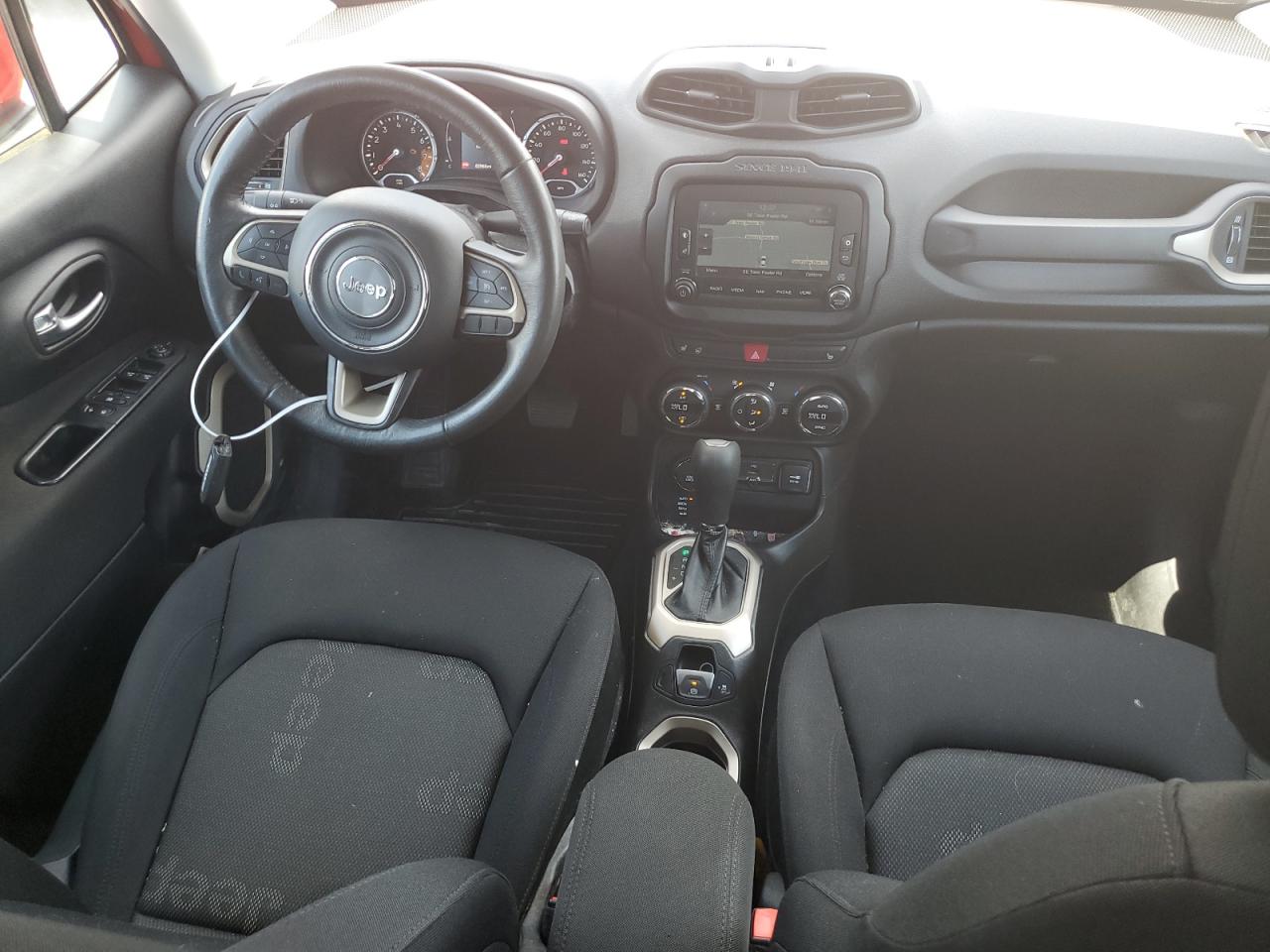 ZACCJBBT8GPC82194 2016 Jeep Renegade Latitude