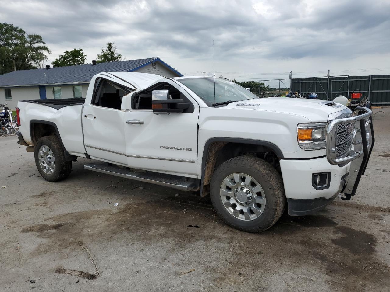 1GT12SEY4KF122319 2019 GMC Sierra K2500 Denali