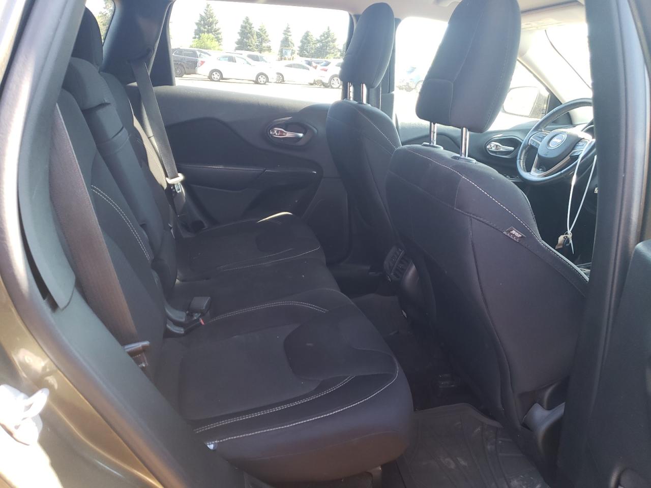 1C4PJLCB7FW518154 2015 Jeep Cherokee Latitude