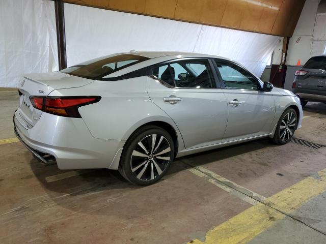 2021 Nissan Altima - Image 3