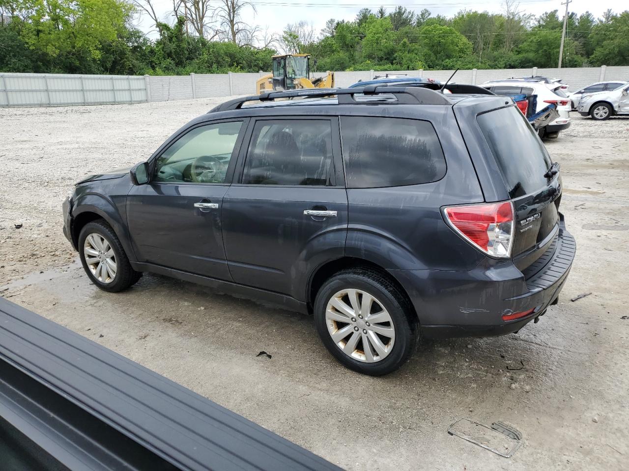 JF2SHADC9DH416004 2013 Subaru Forester 2.5X Premium