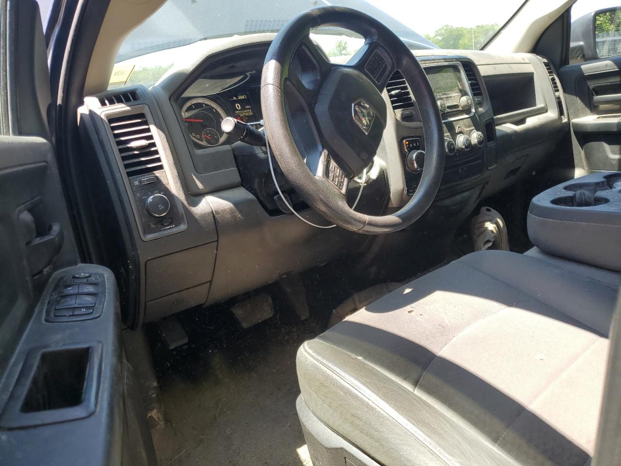 1C6RR7FG6HS845307 2017 Ram 1500 St