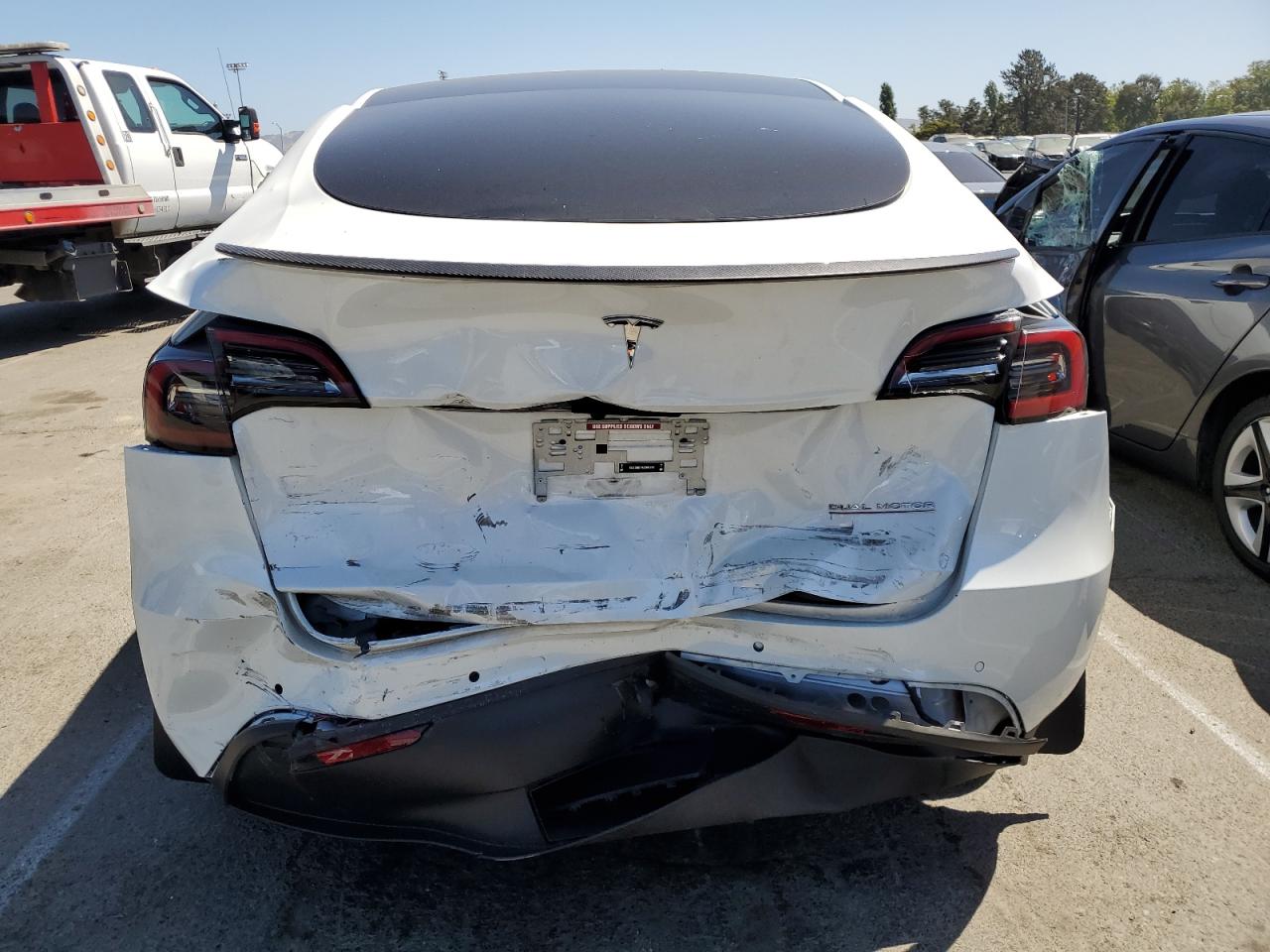 7SAYGDEF0NF560115 2022 Tesla Model Y