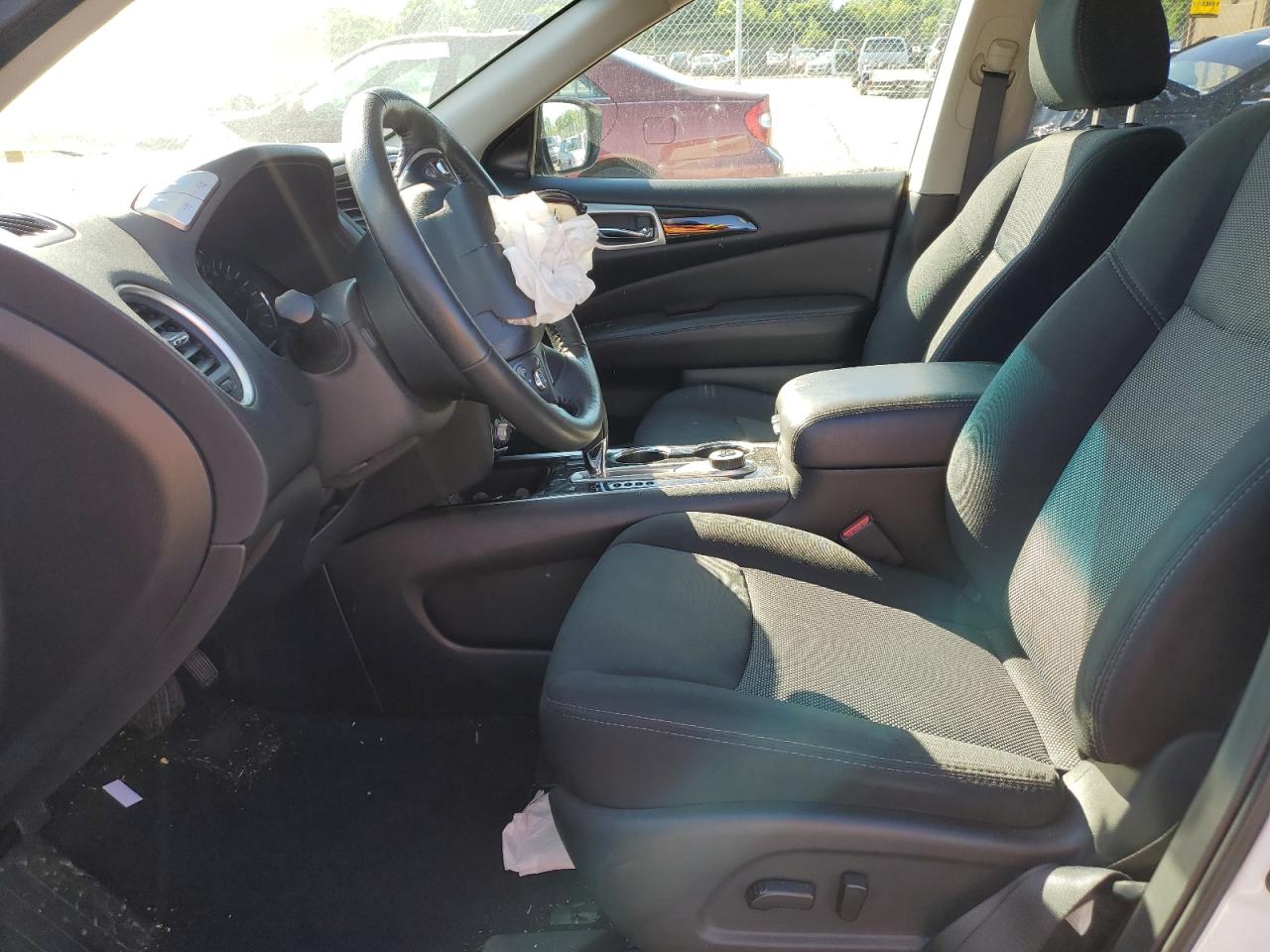 5N1DR2MM7JC656224 2018 Nissan Pathfinder S