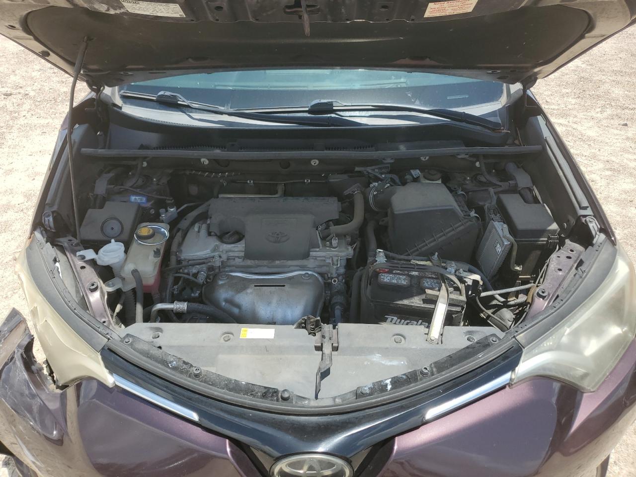 2T3WFREV6HW367624 2017 Toyota Rav4 Xle