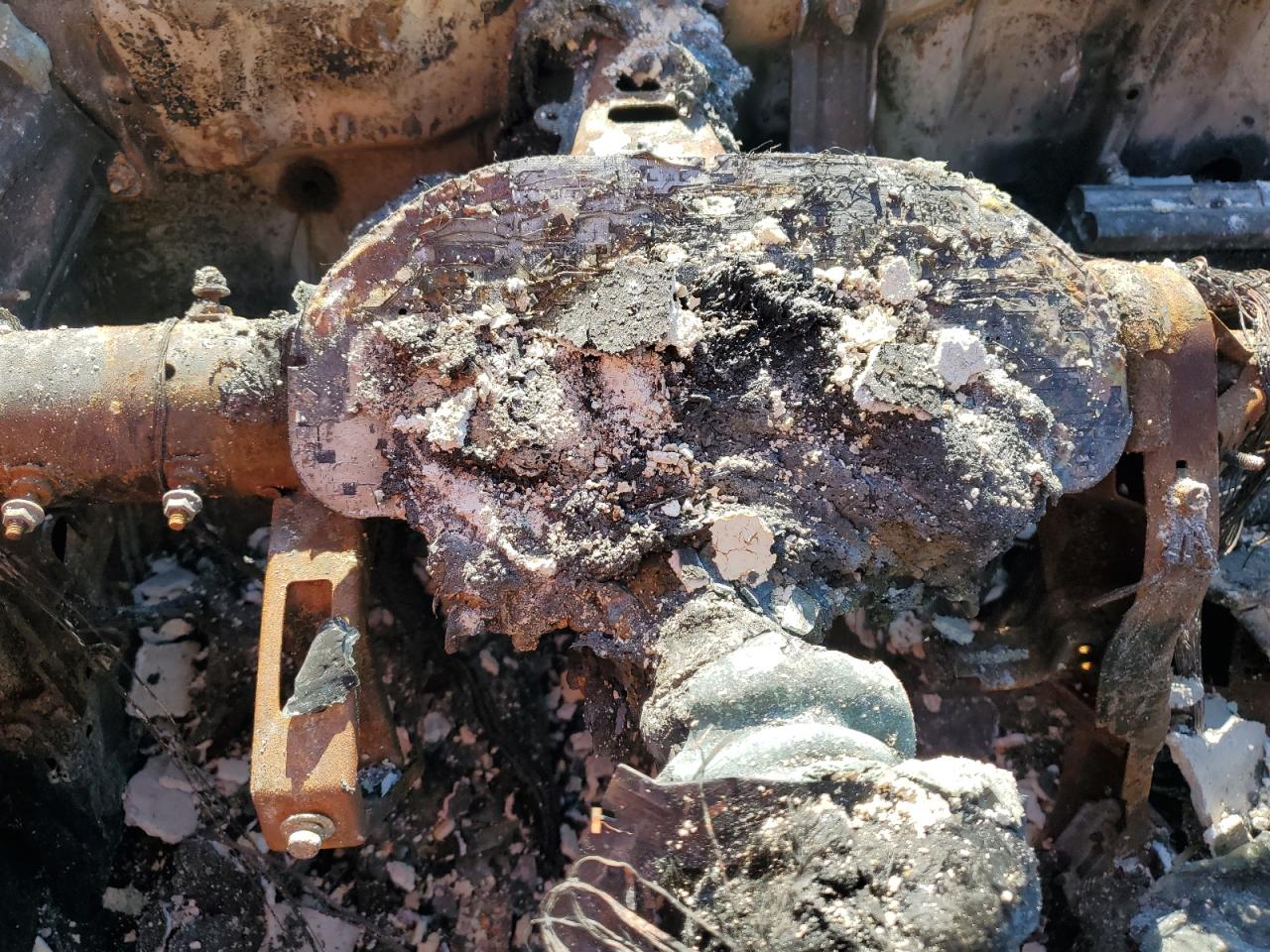 KMHTG6AFXKU018530 2019 Hyundai Veloster Base