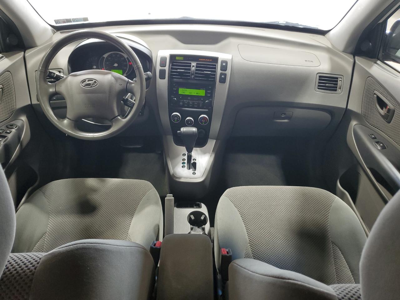 KM8JN12D68U814438 2008 Hyundai Tucson Se