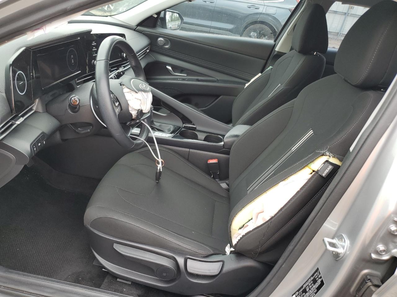 5NPLS4AG9NH071668 2022 Hyundai Elantra Sel