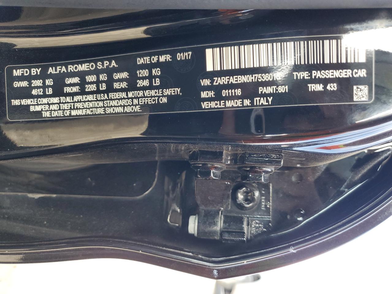 ZARFAEBN0H7536016 2017 Alfa Romeo Giulia