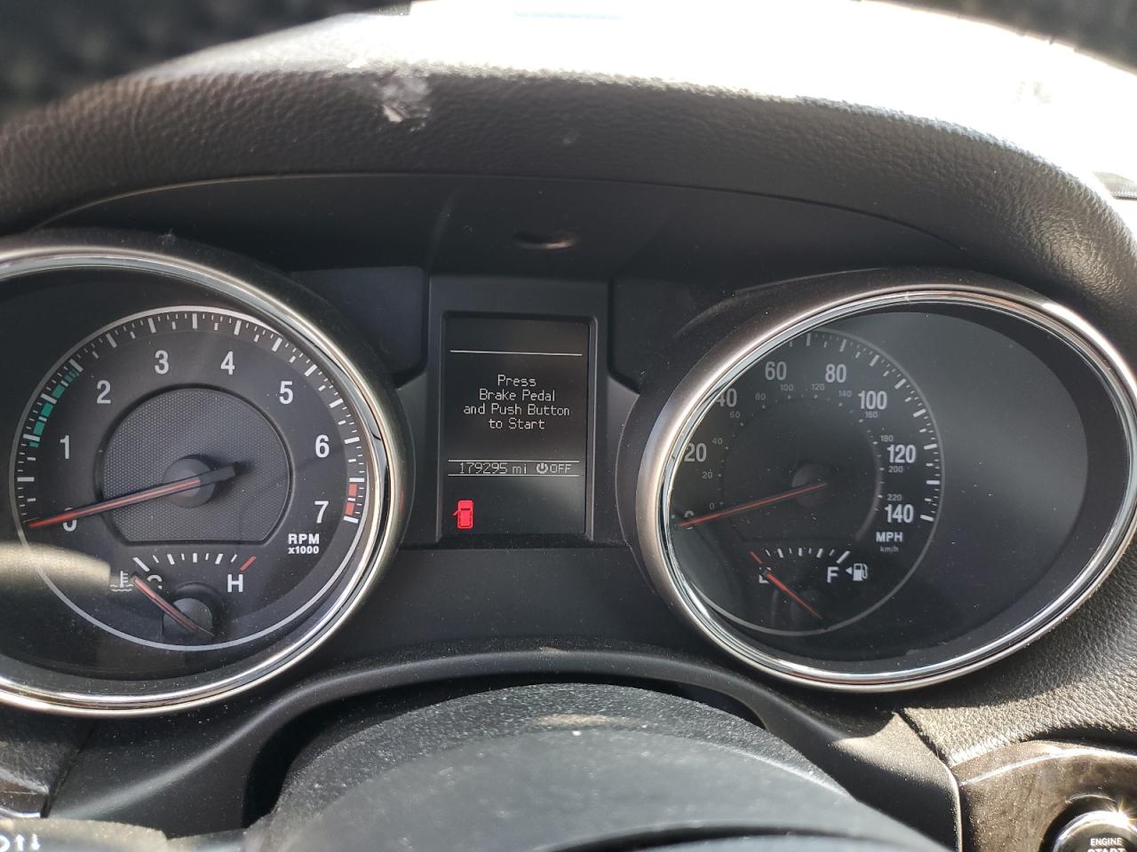 1C4RJFAG3CC280891 2012 Jeep Grand Cherokee Laredo