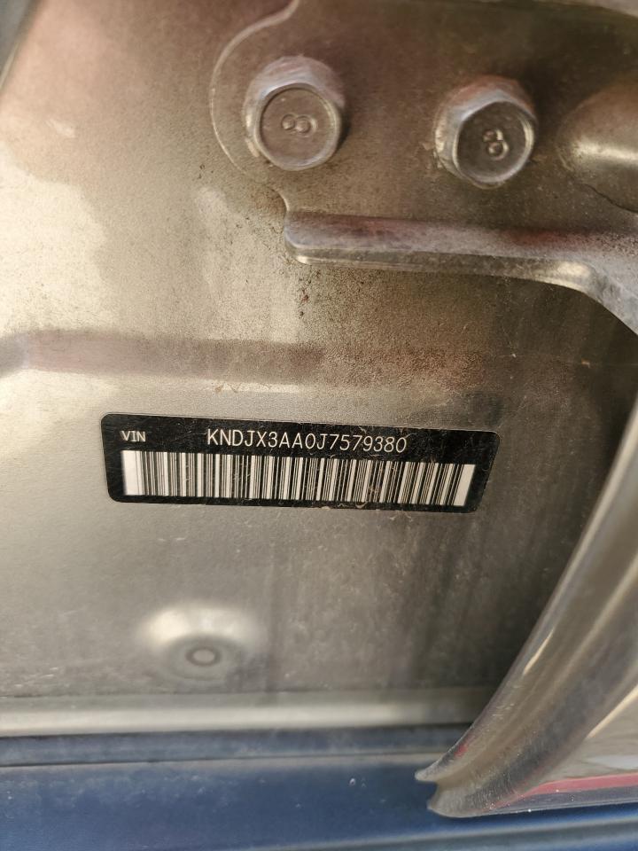 KNDJX3AA0J7579380 2018 Kia Soul !