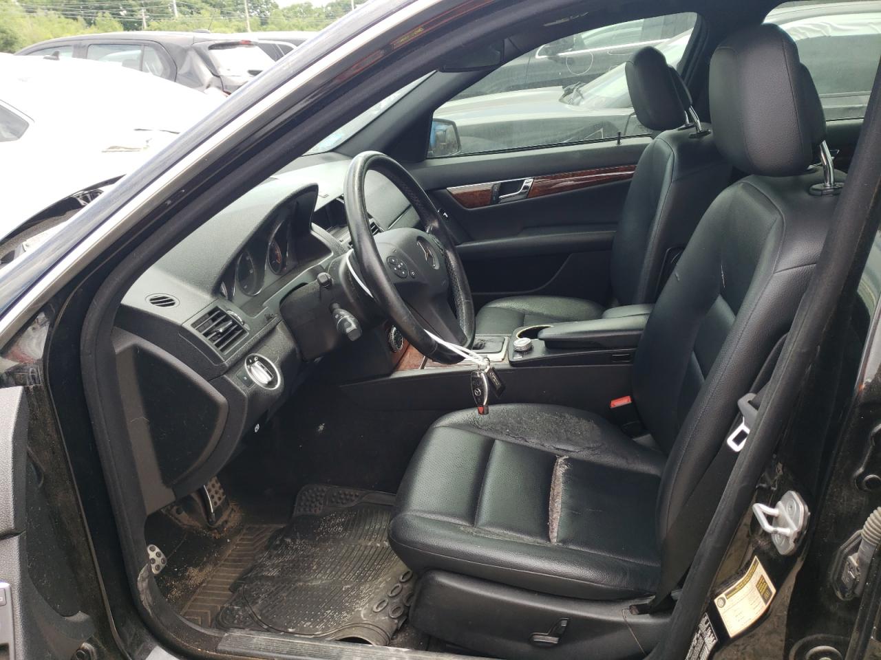 WDDGF8BB0BR146218 2011 Mercedes-Benz C 300 4Matic