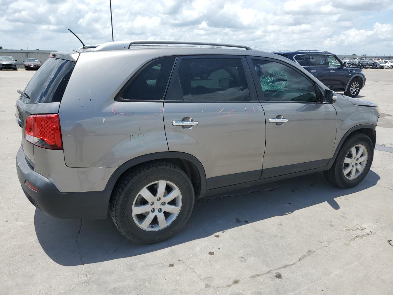 5XYKT3A1XBG157413 2011 Kia Sorento Base 5XYKT3A1XBG157413 2011 Kia Sorento Base