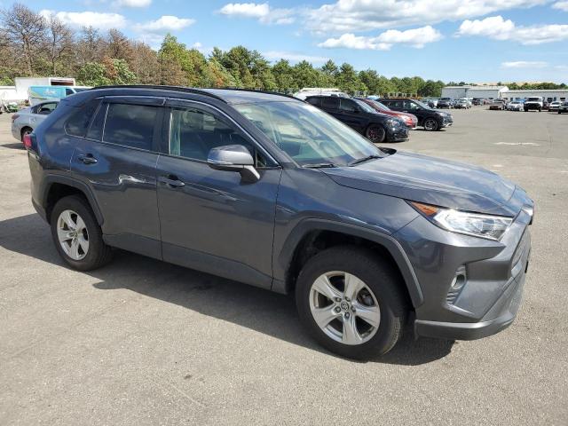 2021 TOYOTA RAV4 XLE - JTMP1RFV8MD076227
