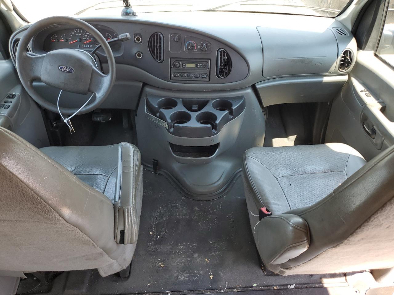 1FTSE34L48DA12138 2008 Ford Econoline E350 Super Duty Van