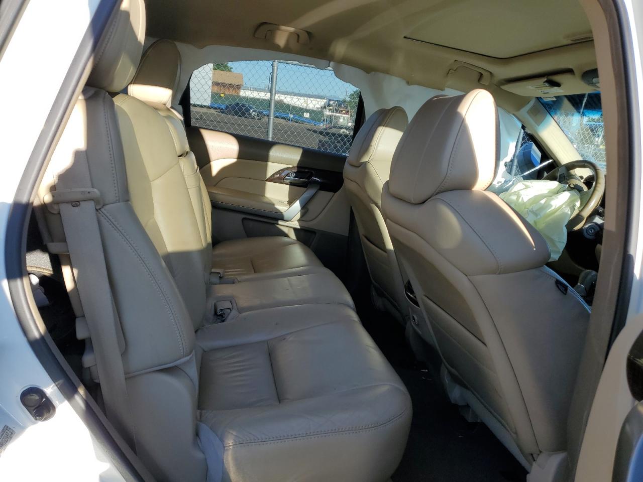 2HNYD2H62BH529647 2011 Acura Mdx Technology