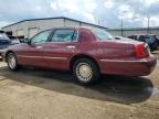 LINCOLN TOWN CAR E photo