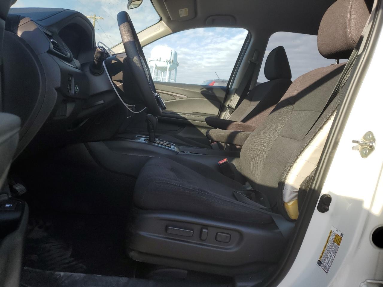 5FNYF6H31JB014057 2018 Honda Pilot Ex