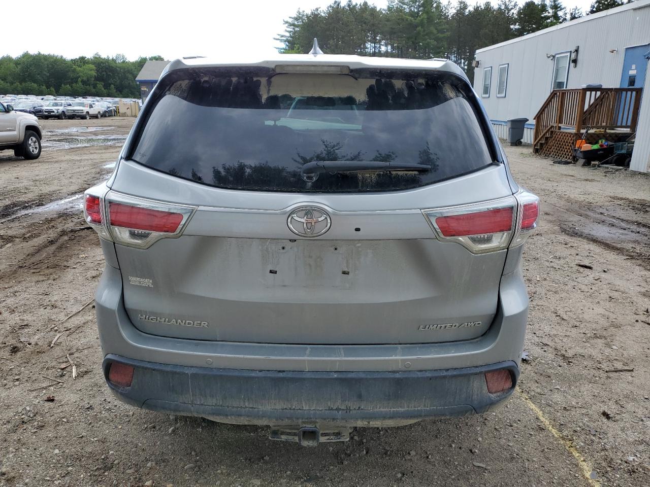 5TDDKRFH9FS138817 2015 Toyota Highlander Limited